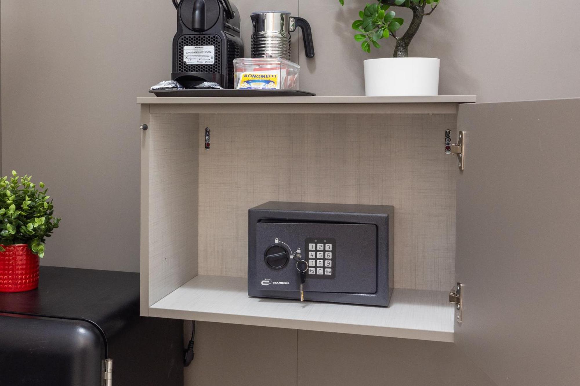Luxury Station Suite ボローニャ エクステリア 写真