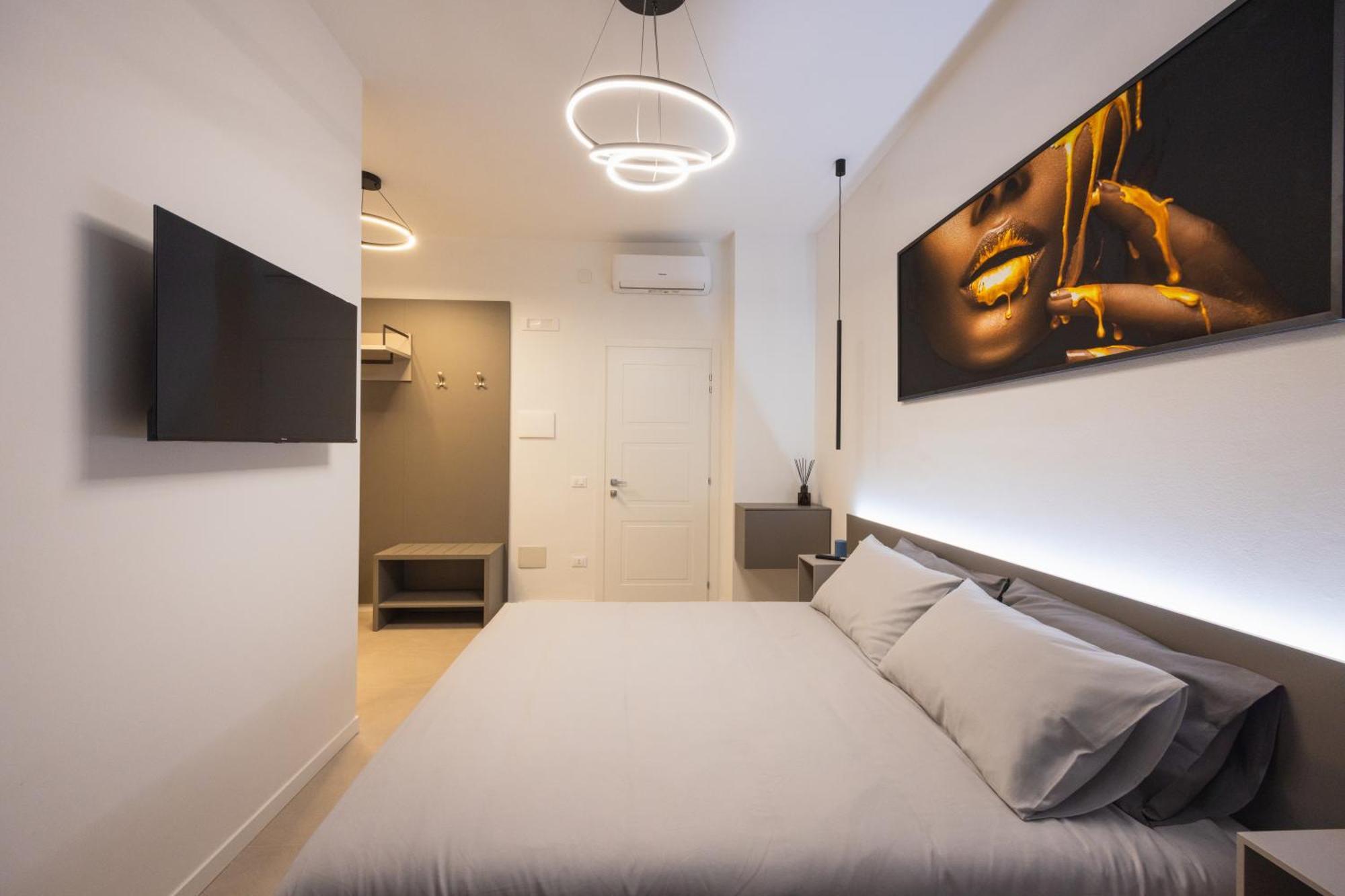 Luxury Station Suite ボローニャ エクステリア 写真