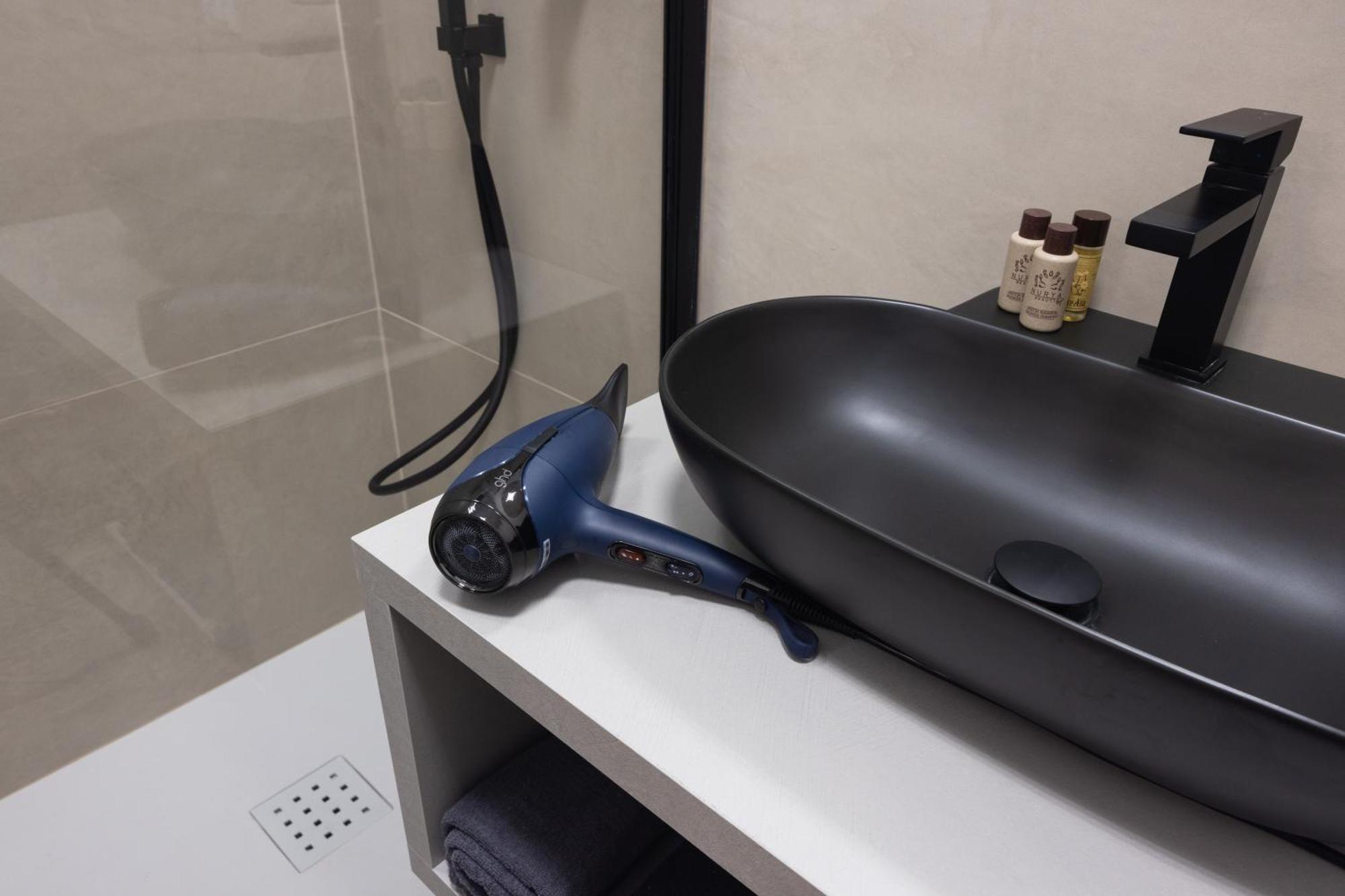 Luxury Station Suite ボローニャ エクステリア 写真