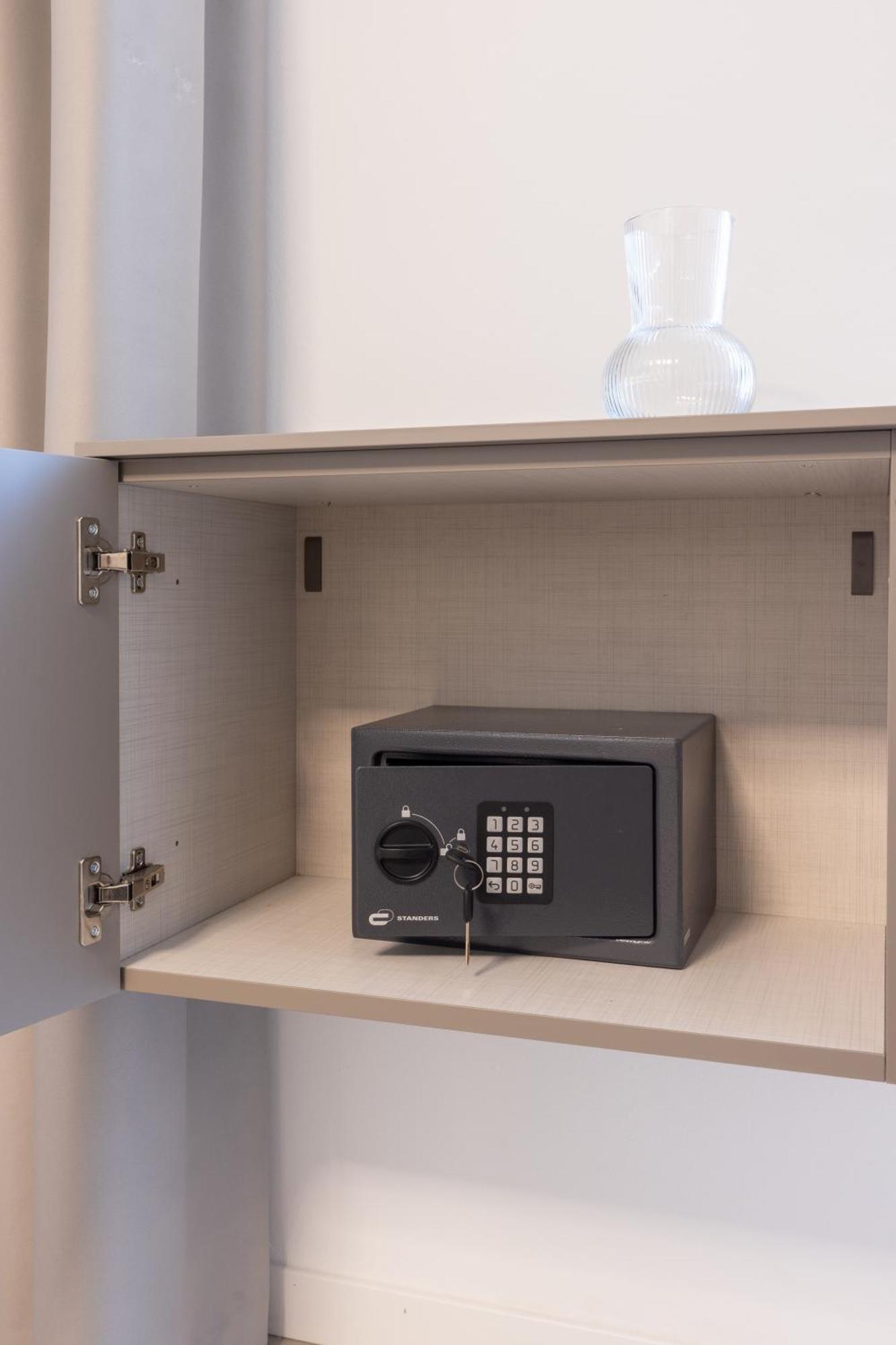Luxury Station Suite ボローニャ エクステリア 写真