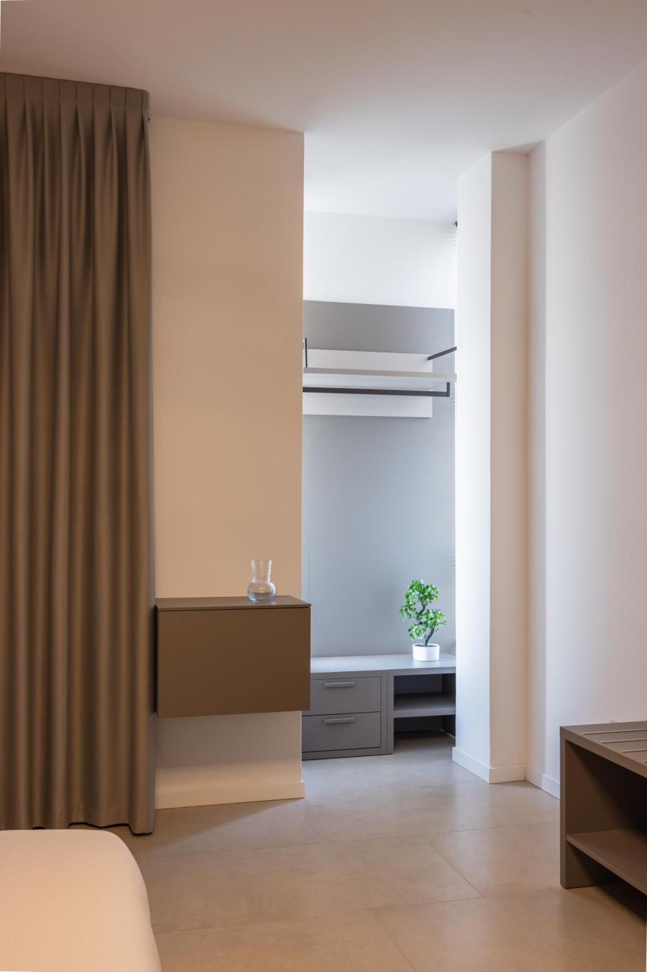 Luxury Station Suite ボローニャ エクステリア 写真